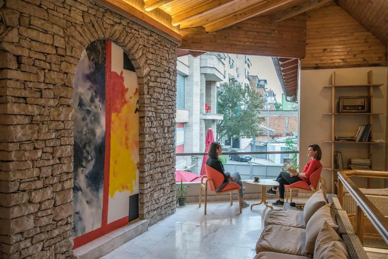 Mosaic Home Tiran Hostel