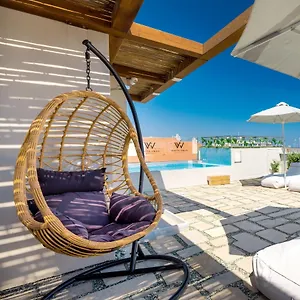 White Swan Hotel Retimno