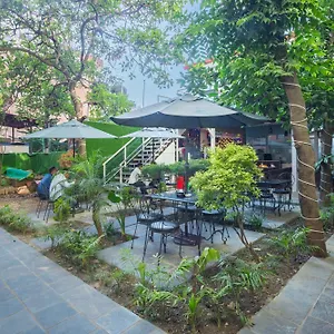 https://hotel-sapana-garden.hotels-kathmandu.com